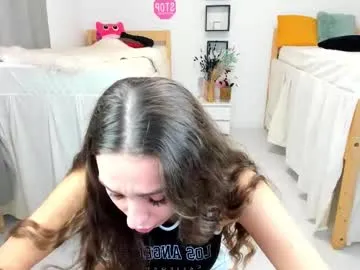 Freechat 18perfecttits on Chaturbate