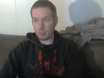 Freechat 2small4you83 on Chaturbate