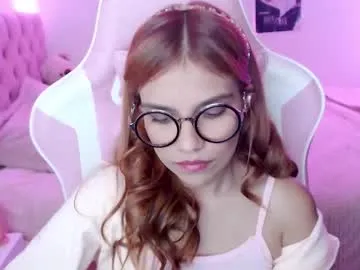 _lloou_ on Chaturbate