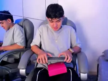 Freechat _taylorblack on Chaturbate