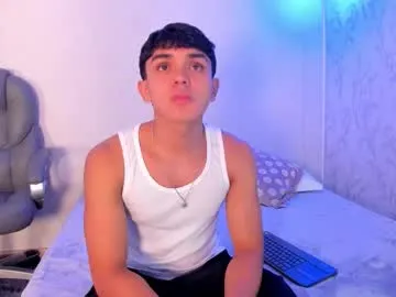 Freechat _taylorblack on Chaturbate