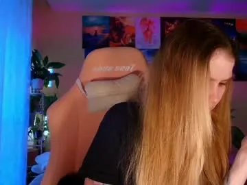 Freechat _witch__ on Chaturbate