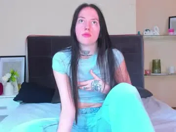 Offline adrianacult on Chaturbate