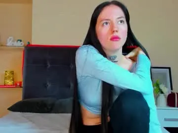 Offline adrianacult on Chaturbate