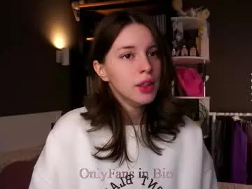 Freechat aislyfarran on Chaturbate