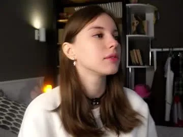 Freechat aislyfarran on Chaturbate