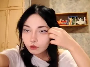 Offline alberthamazierski on Chaturbate