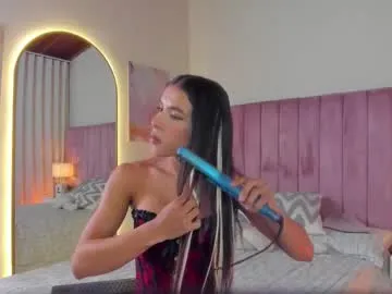 Offline aleja_arango on Chaturbate