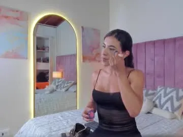 Offline aleja_arango on Chaturbate