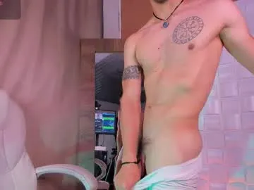 Freechat alejandrostorm on Chaturbate