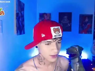 Offline alex_rockstar on Chaturbate