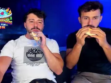 Offline alexanderjaz on Chaturbate