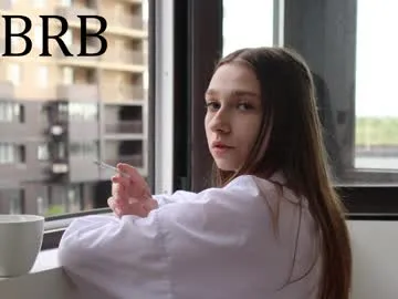 Offline alisaa_01 on Chaturbate