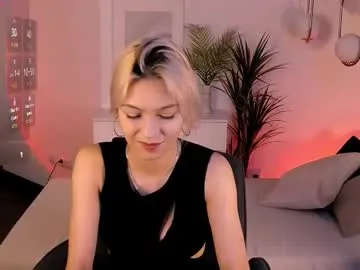 Offline alysiasun on Chaturbate