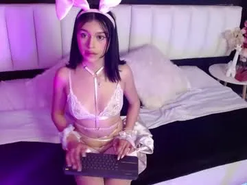 ambar_lanie on Chaturbate