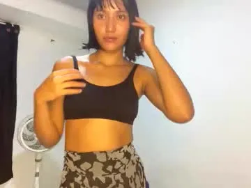 Offline amberdecolombia24 on Chaturbate