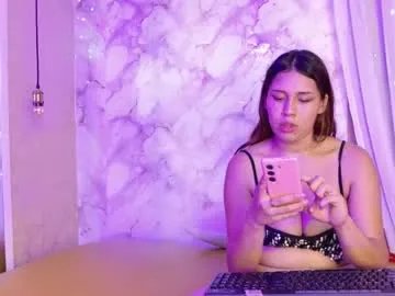 Freechat annyeli_bigtits on Chaturbate