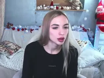 Offline arinawong on Chaturbate