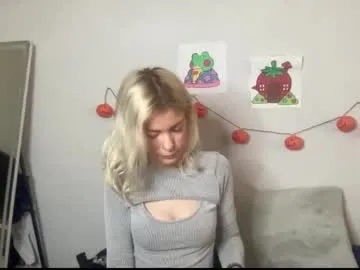 Freechat ashleebby818 on Chaturbate