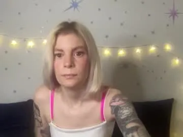 Freechat ashleebby818 on Chaturbate