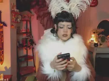 Offline blushing_nymph on Chaturbate