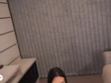 Offline calehot98 on Chaturbate