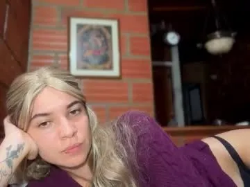 Offline camii19y on Chaturbate