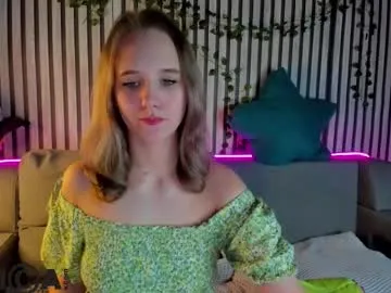 Freechat casey_sweeet on Chaturbate