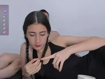 Offline catalella_0 on Chaturbate