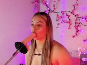 Freechat centaurigirls on Chaturbate