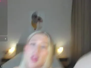 Freechat chloe_alba on Chaturbate