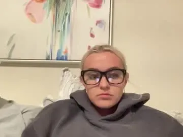 Offline chloexbabe on Chaturbate