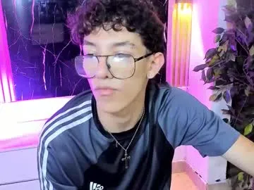 Freechat christopher_hunter on Chaturbate