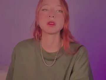 Freechat cinderella_lewis on Chaturbate