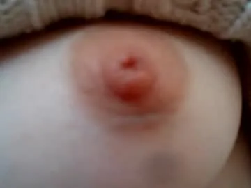 Freechat cremina on Chaturbate