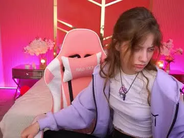 Freechat cuteefoxy on Chaturbate