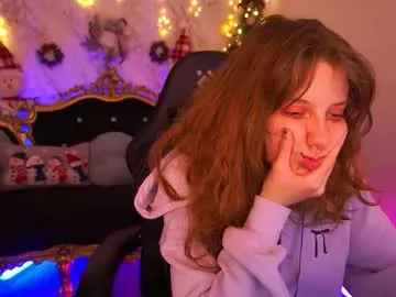 Freechat cuteefoxy on Chaturbate