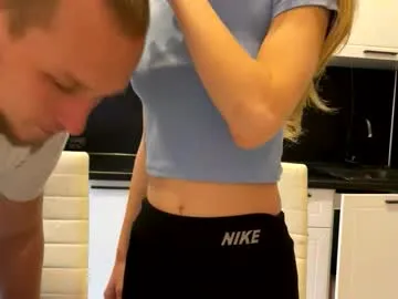 Offline daisy_couple on Chaturbate