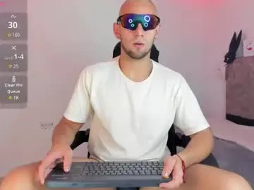 Offline damon_baker0 on Chaturbate