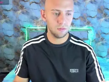 Offline damon_baker0 on Chaturbate