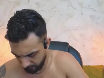 Freechat david_oliveira on Chaturbate