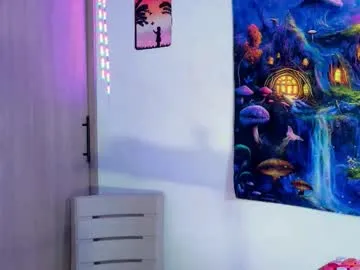 Offline devours_fire on Chaturbate