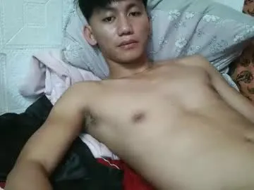 Offline drain_me29 on Chaturbate
