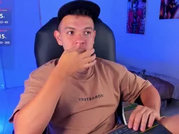 Freechat dunkan_kravitz on Chaturbate