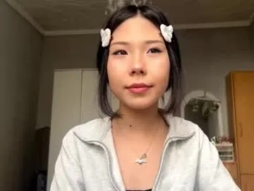 Offline edithobeng on Chaturbate