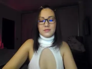 Offline elliesoft on Chaturbate