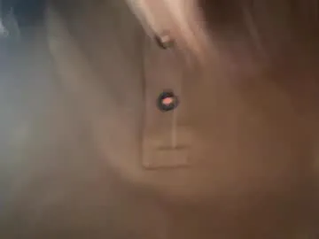 Offline emersoncane on Chaturbate