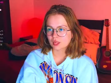 Offline emilyforelsket on Chaturbate