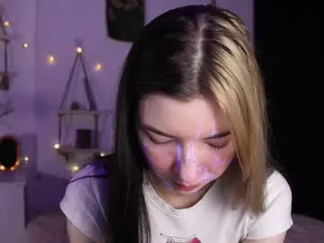 emmie_everly on Chaturbate
