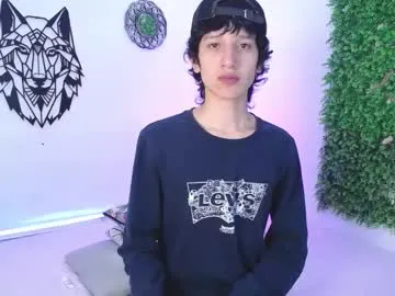 emmo_boy on Chaturbate